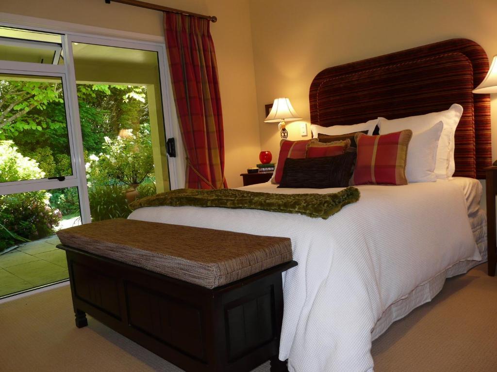 Richlyn Homestay Luxury Bed & Breakfast Таупо Экстерьер фото